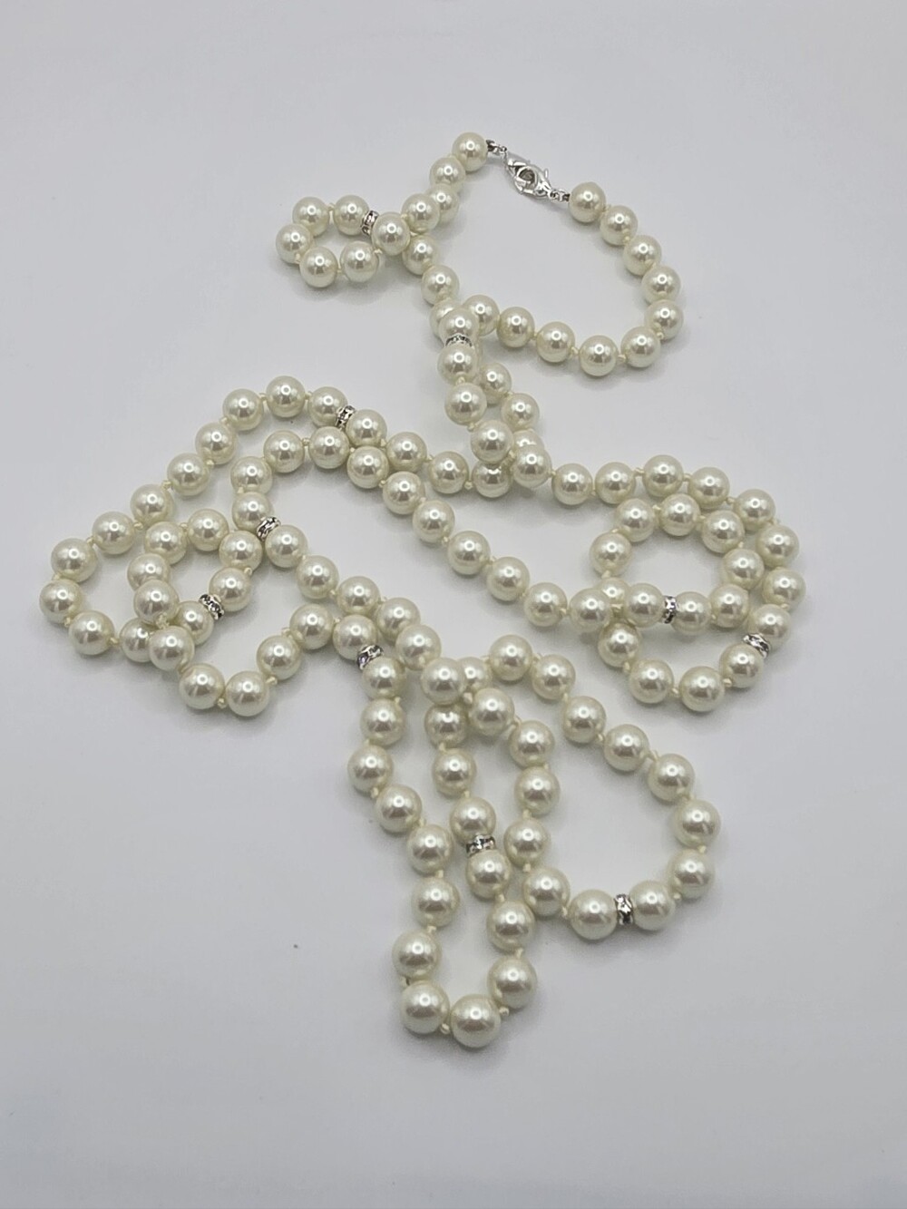 Classic Oprea Lenght Pearl Bead Necklace - White Pearlescent Strand